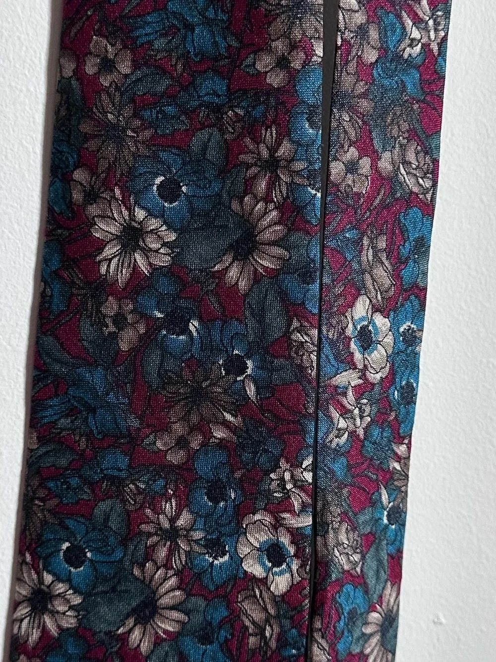 Salvatori 100% Silk Floral Necktie Blue Burgundy Tan Men’s Classic Wide Tie